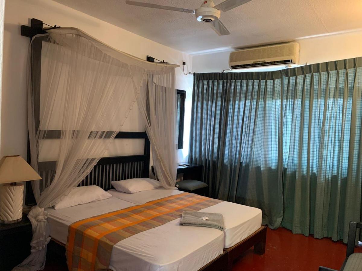 Nilani Hotel Ratnapura Exteriér fotografie