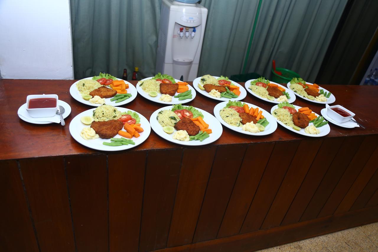 Nilani Hotel Ratnapura Exteriér fotografie