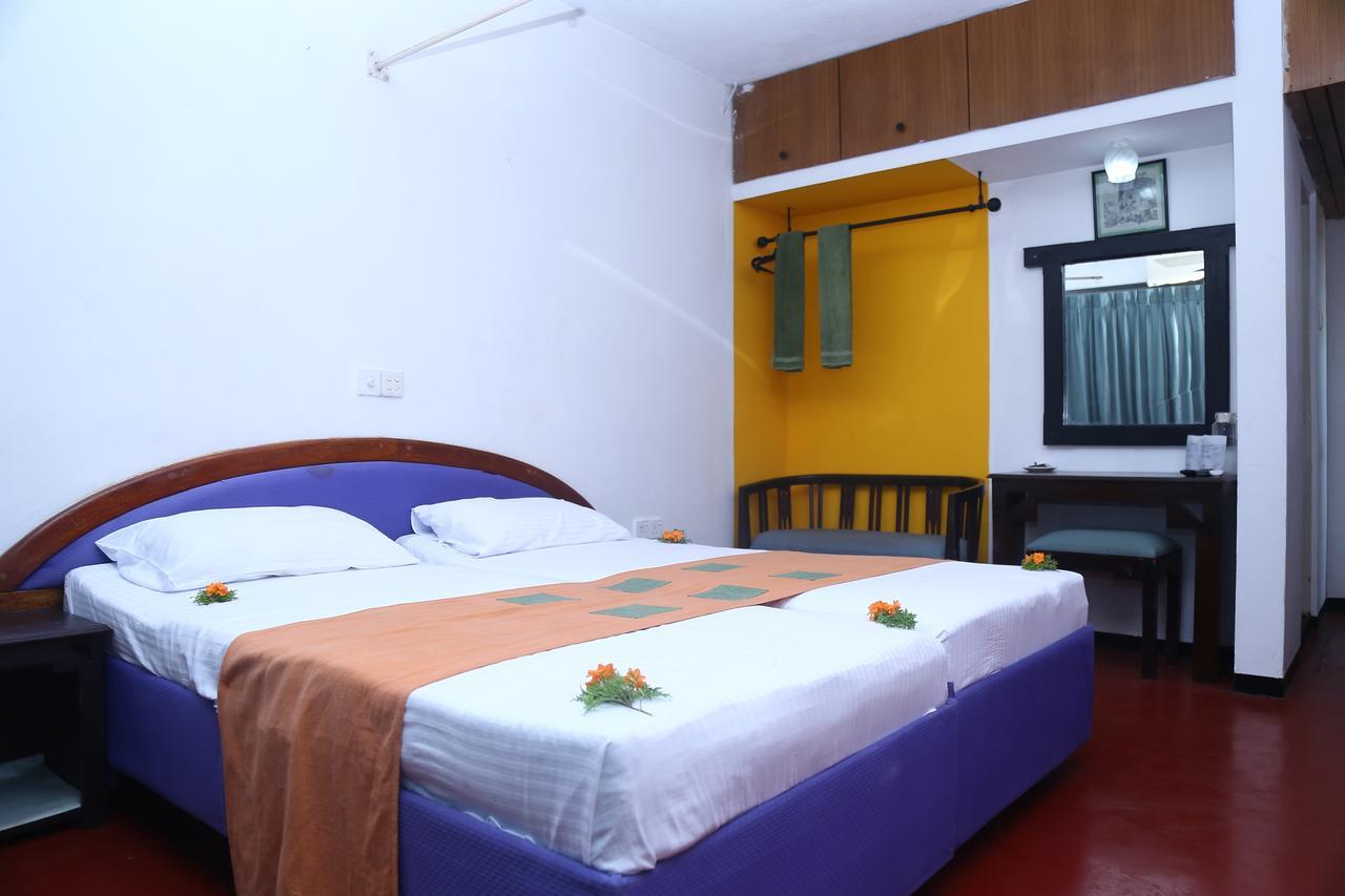 Nilani Hotel Ratnapura Exteriér fotografie